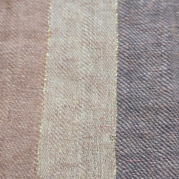 Helen Welsh Linen Scarf *SMALL HOLE* - Picture 7 of 7